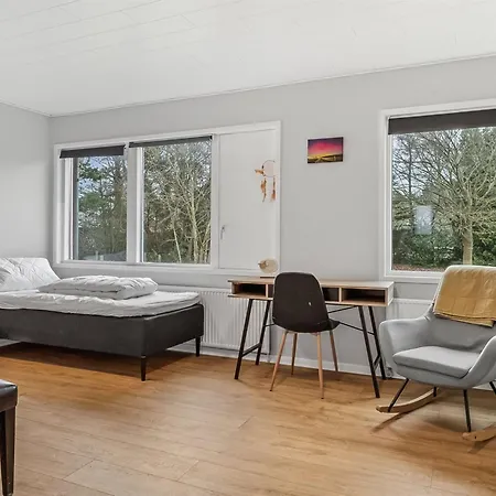 Martinette - 4-7km From The Sea By Interhome *